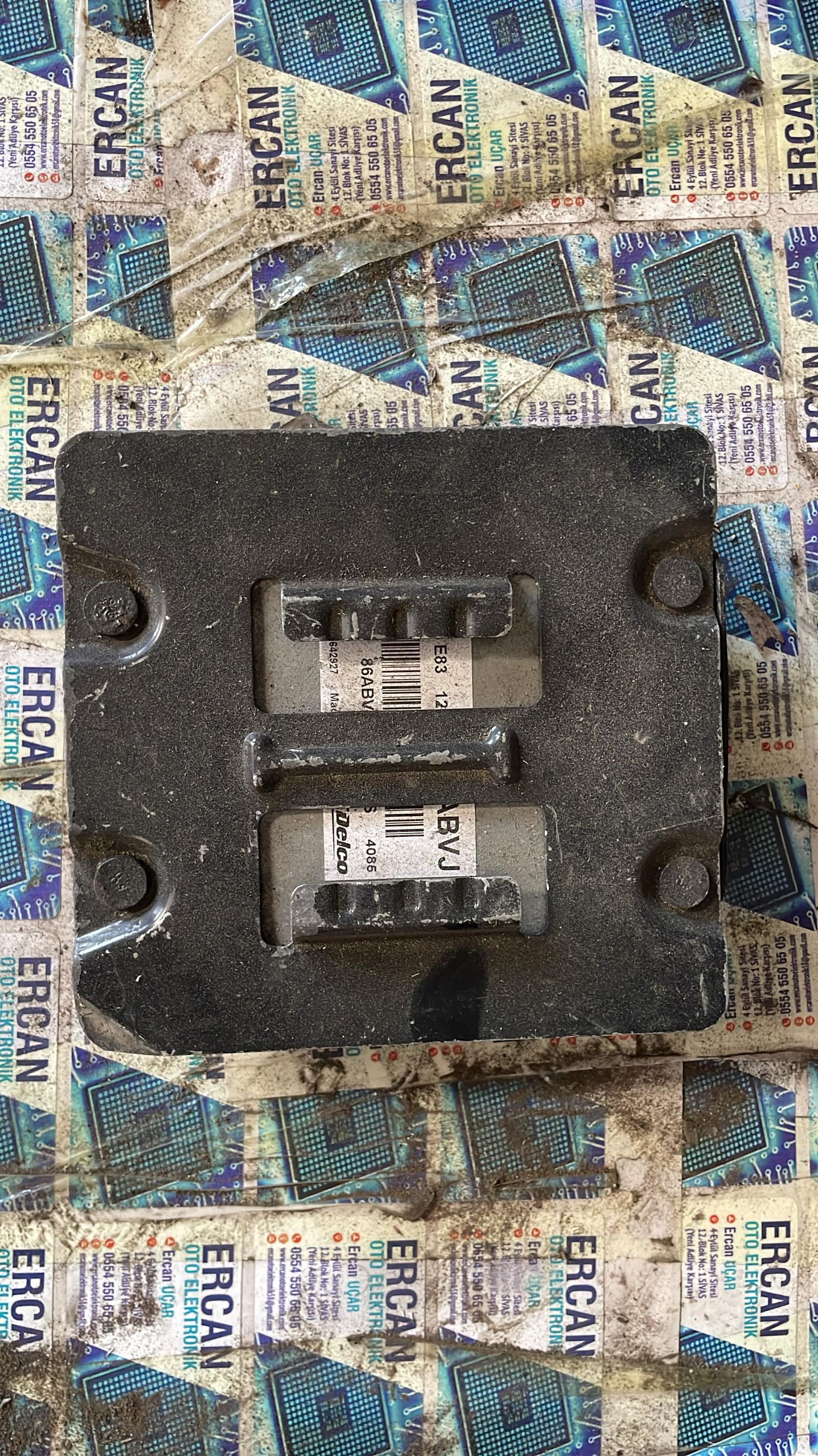 Bmw E83 X3 2.0 Motor Beyni 0281012754 